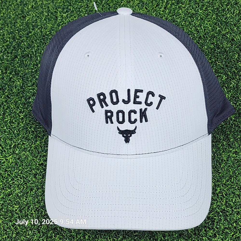Under Armour Black and White Cap